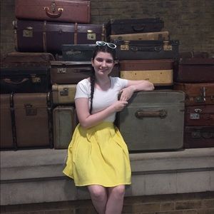 Meet your Posher, Eva